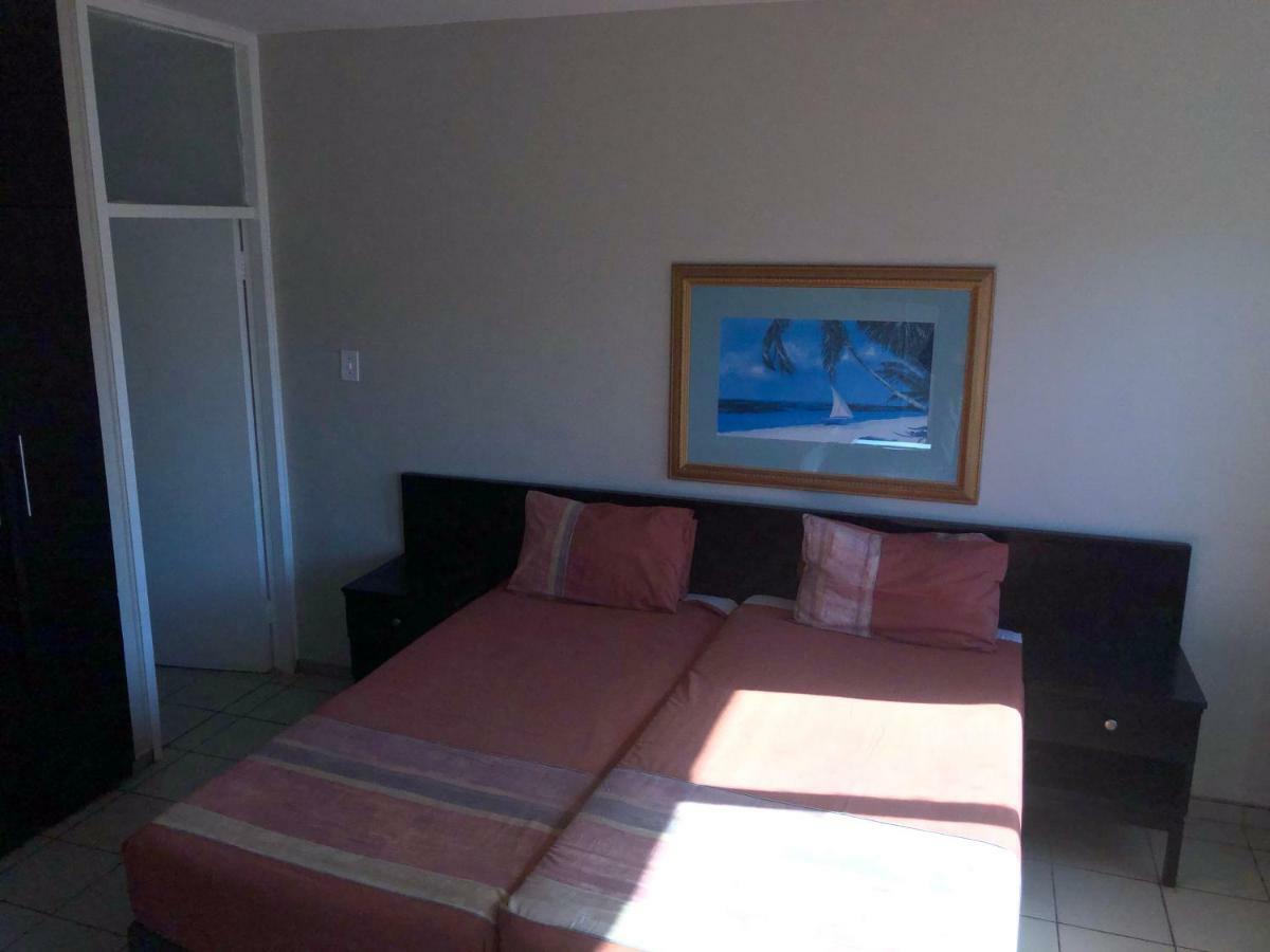Coastlands Durban Self Catering Holiday Apartments Екстериор снимка